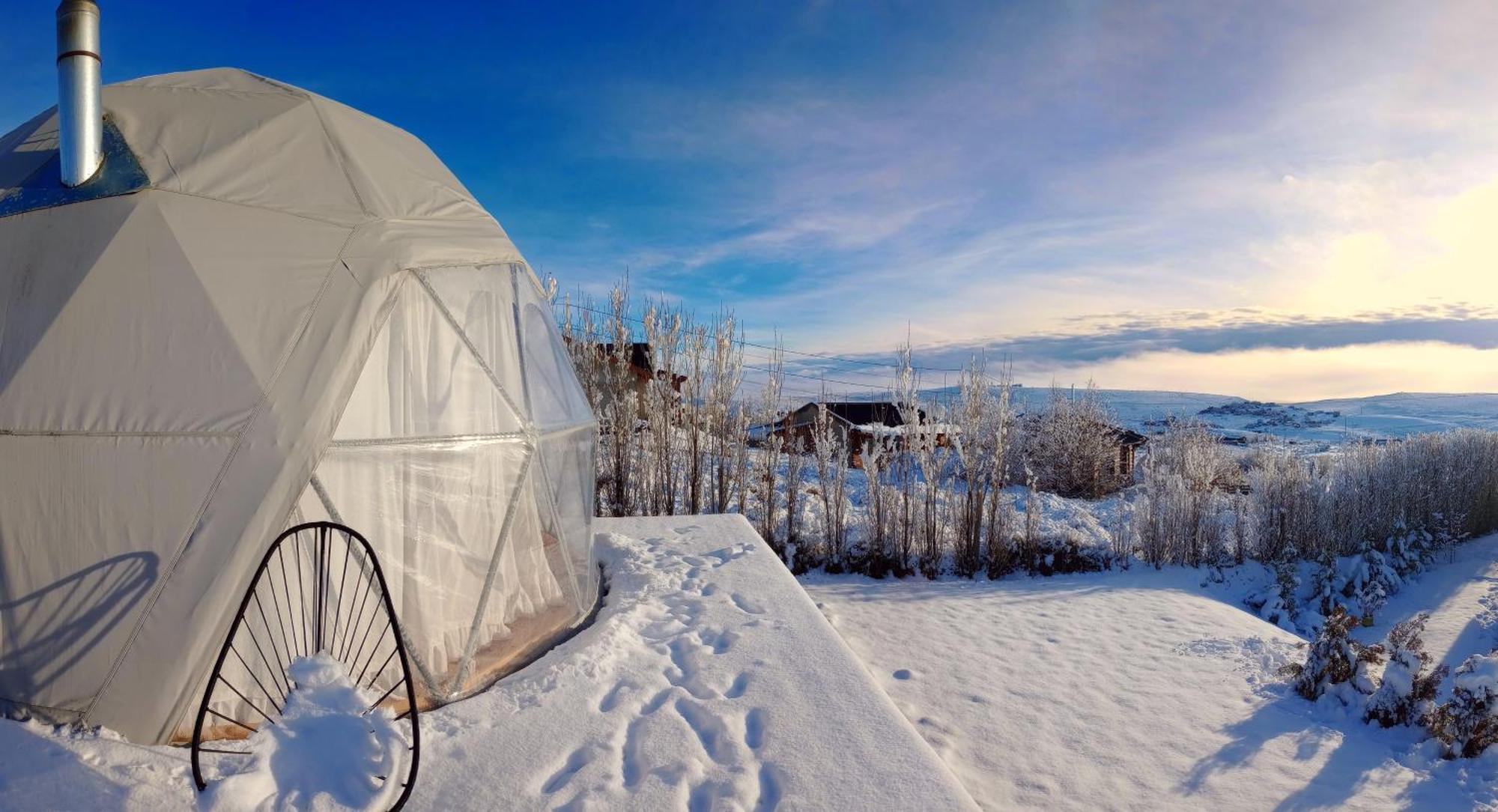 Boreas Ecoluxury Glamping Эль-Калафате Экстерьер фото